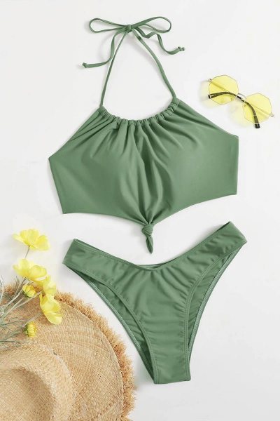 Bikini halter knot