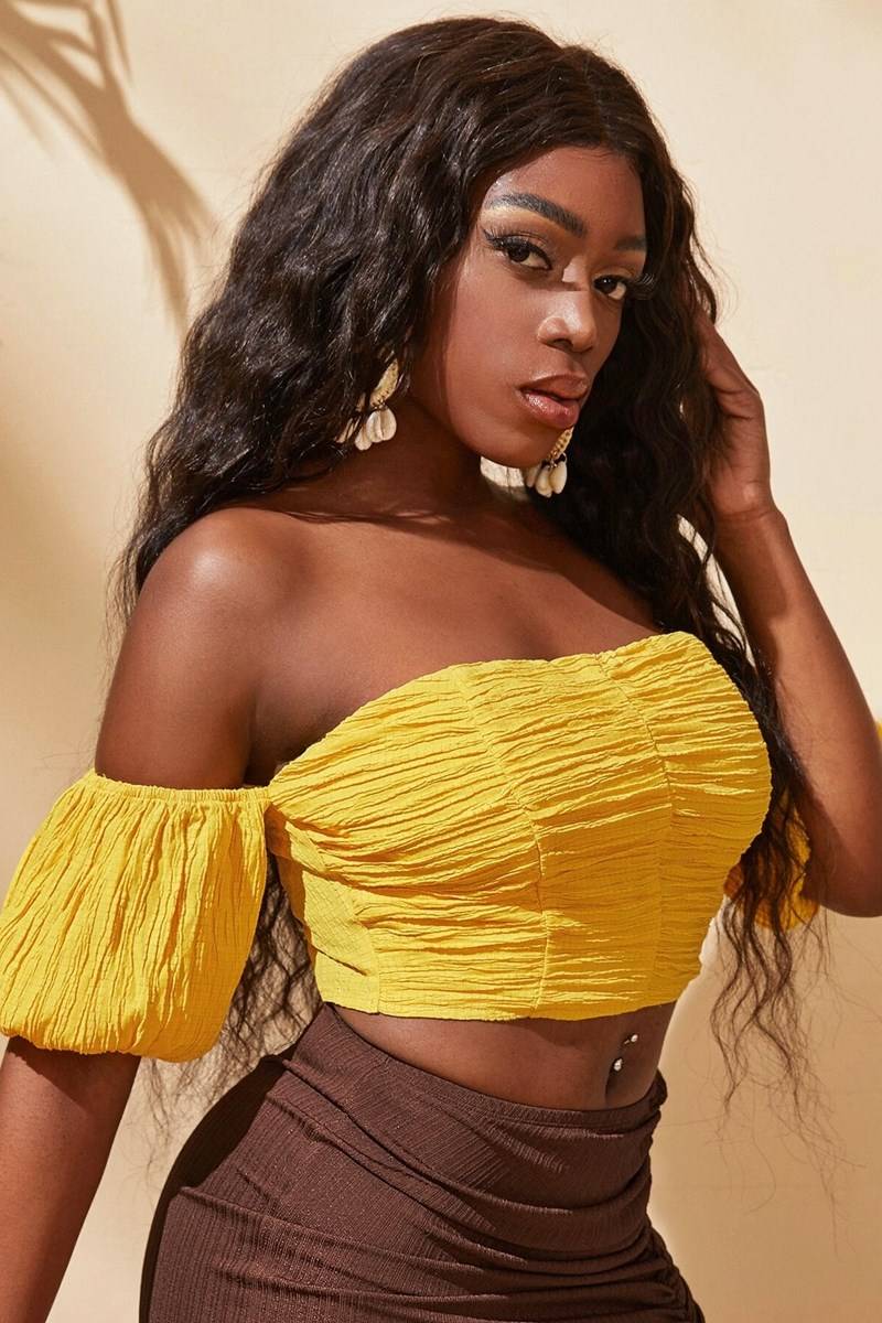 Blusa ruched off shoulder