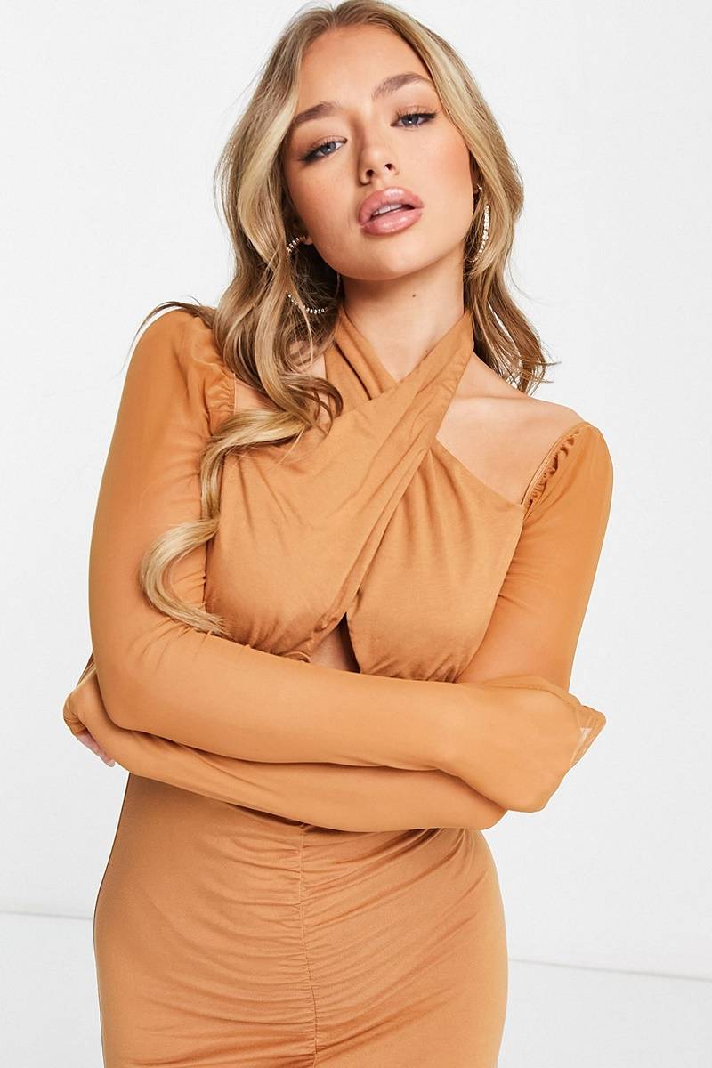 Vestido halter mesh