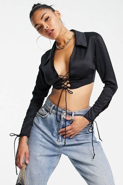 Blusa satin lace crop